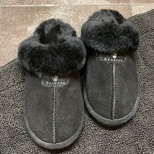 Bear paw black slippers